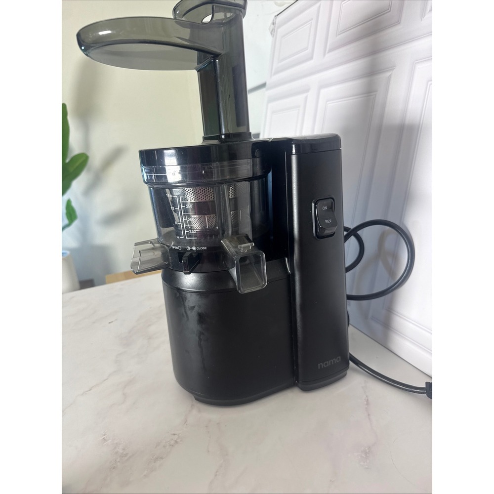 Nama Vitality 5800 Cold Press Juicer Vertical Masticating Juicer SJ100 *See Desc